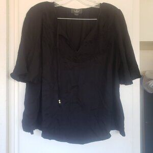 Bellidini  black top Size Large
